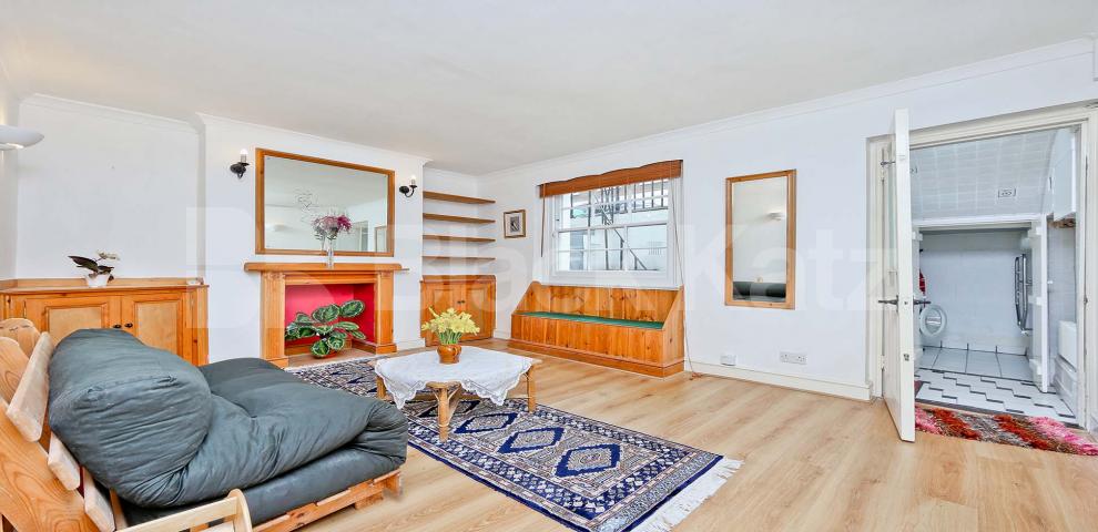 			LET, 1 Bedroom, 1 bath, 1 reception Apartment			 Gladstone Street , Lambeth North/ Waterloo